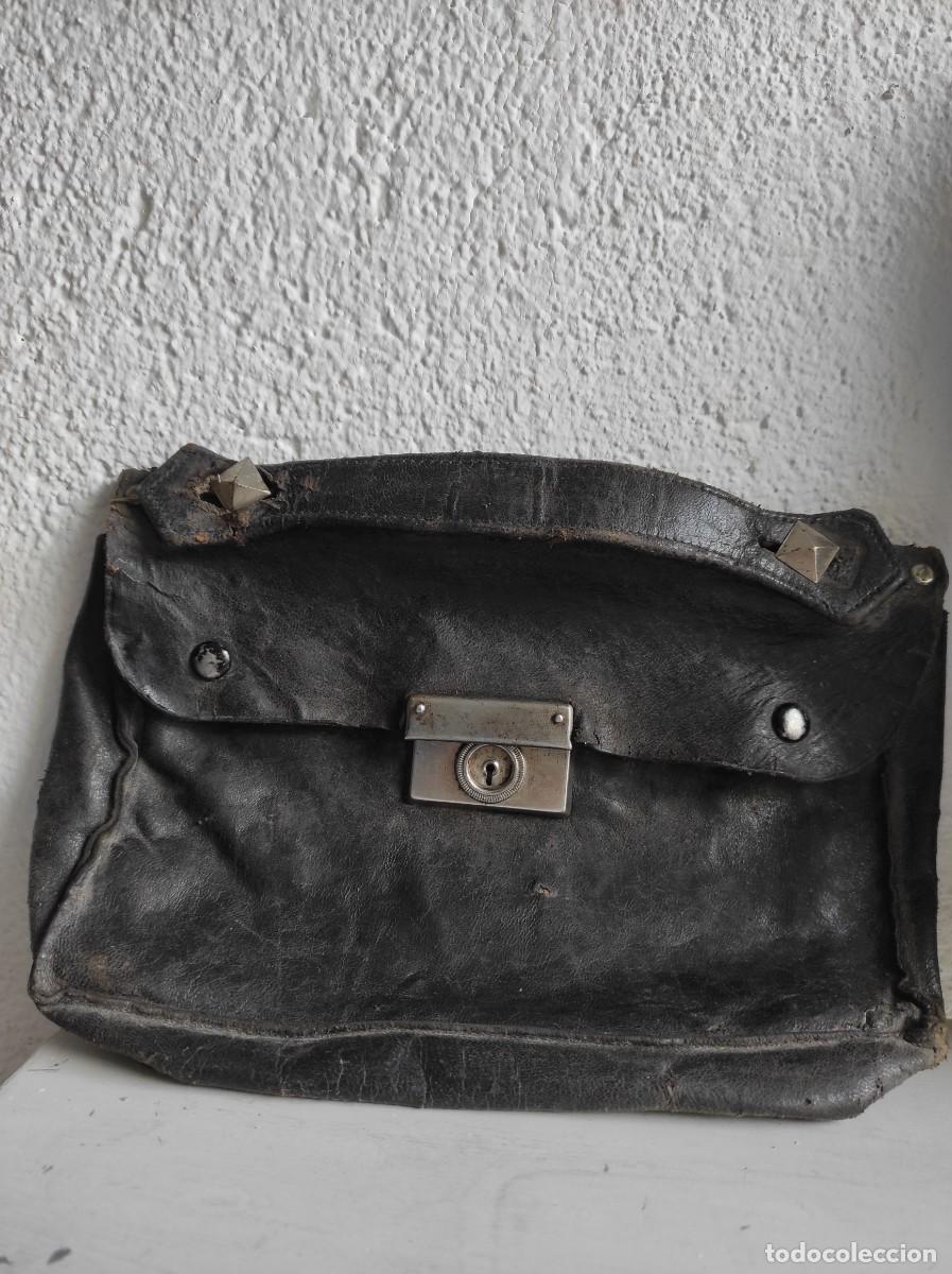 Antig&uuml;edades: Bolso de cuero - Foto 1