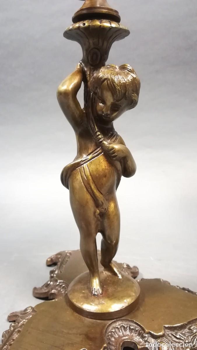 Antig&uuml;edades: CANDELABRO R&Eacute;PLICA DE BRONCE PATINADO - Foto 6