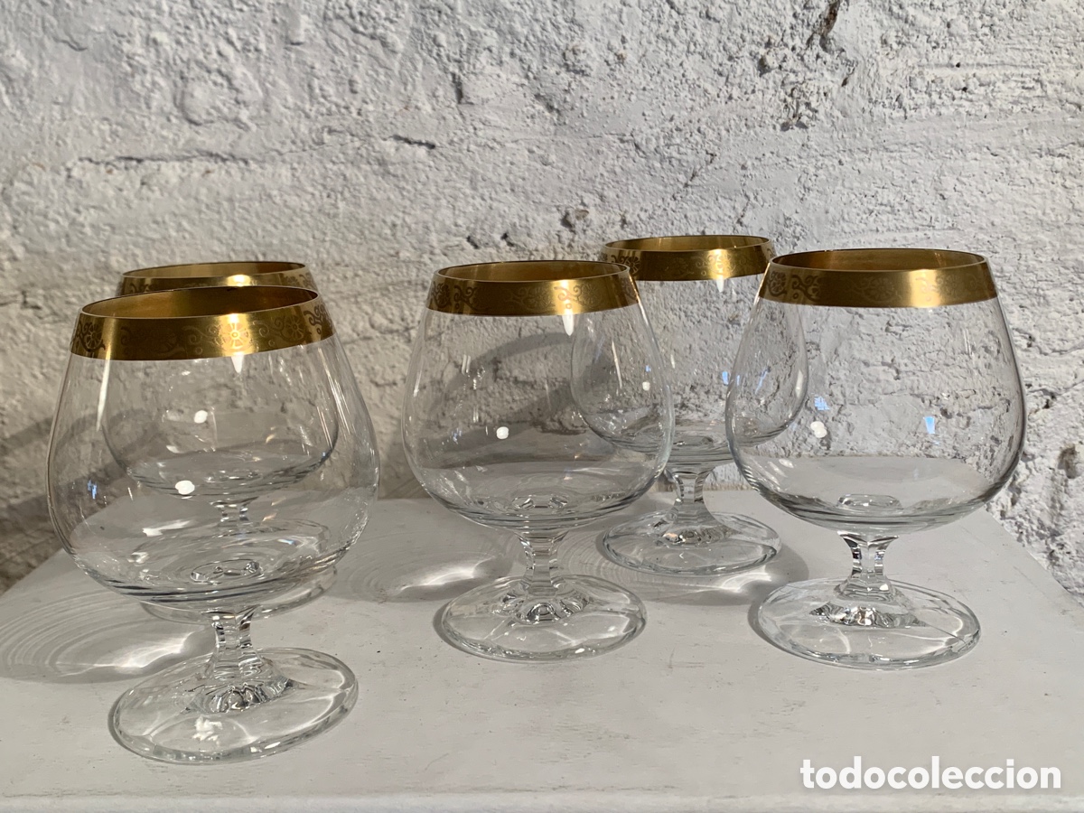Antig&uuml;edades: 5 copas de brandy y borde de oro - Foto 1