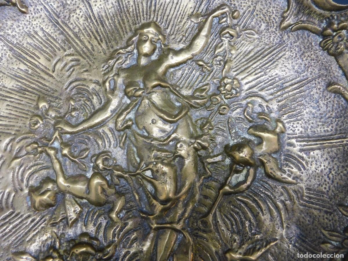Antig&uuml;edades: FUENTE HECHA DE BRONCE - Foto 6