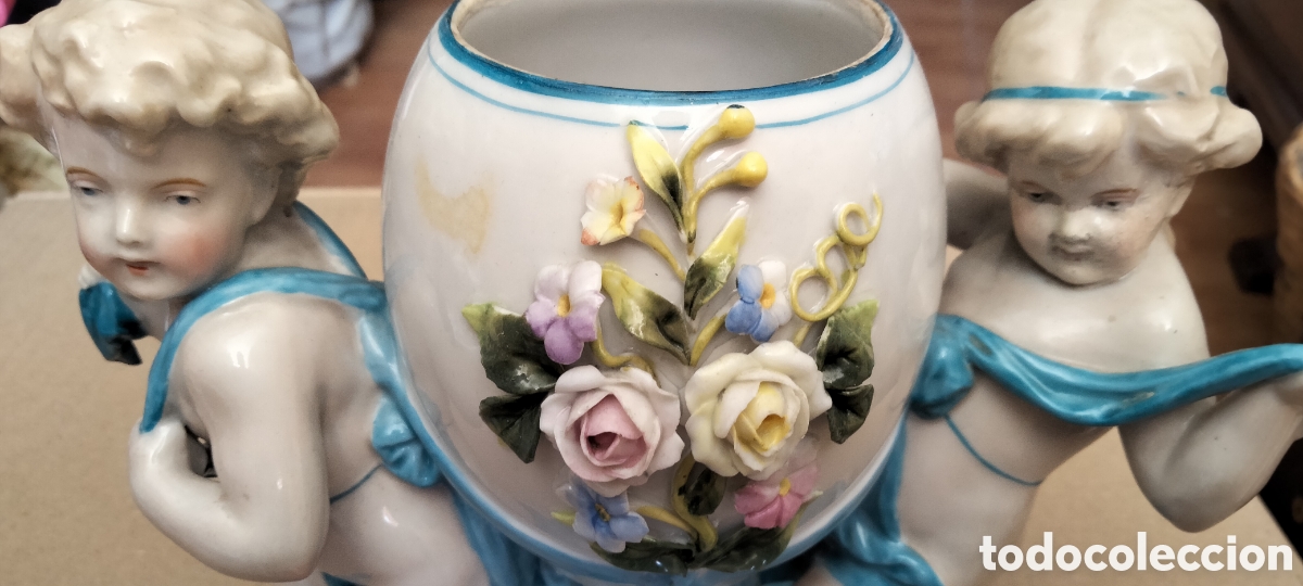 Antig&uuml;edades: FLORERO PORCELANA - Foto 2