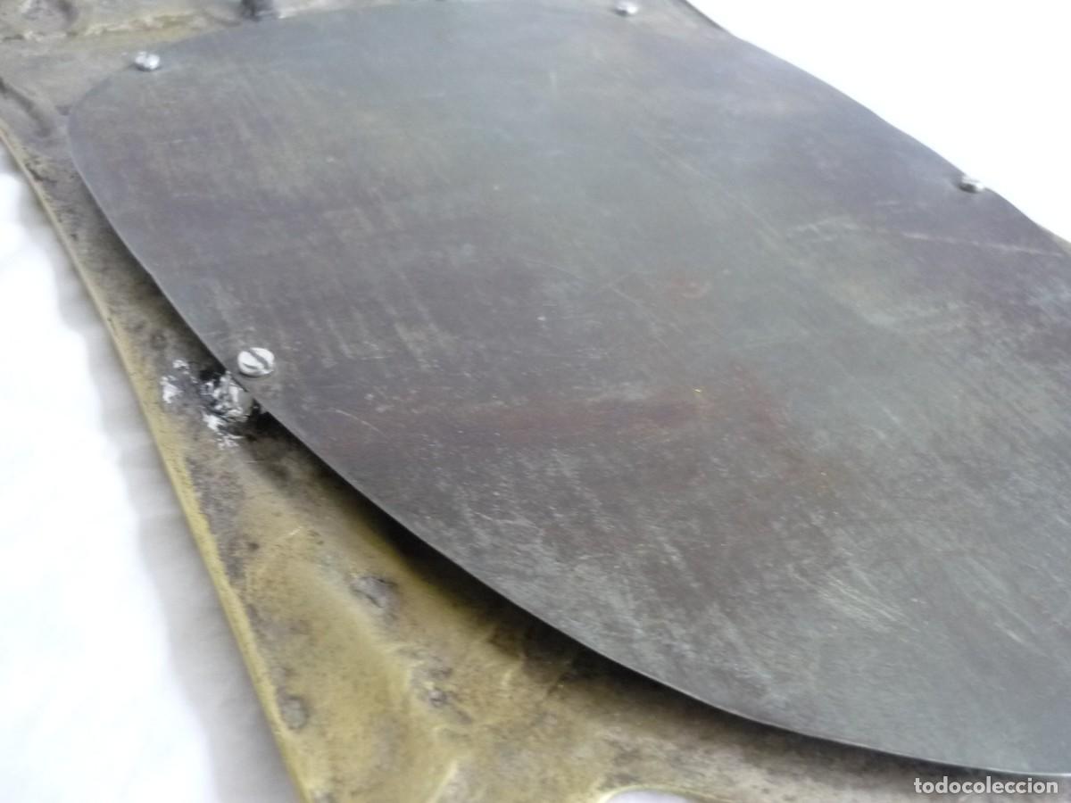 Antig&uuml;edades: Espejo de bronce modernista cristal biselado - Foto 16