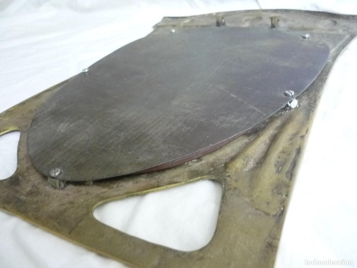Antig&uuml;edades: Espejo de bronce modernista cristal biselado - Foto 17