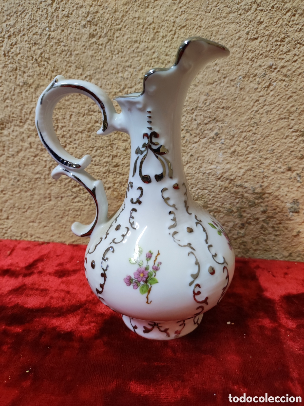 Antig&uuml;edades: Jarrita porcelana - Foto 1