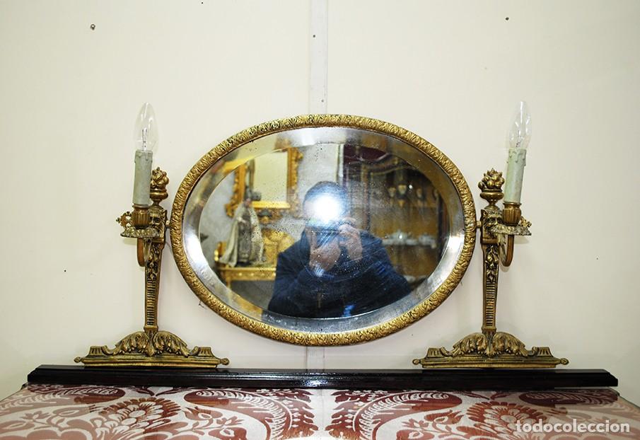 Antig&uuml;edades: ANTIGUO TOCADOR CON ESPEJO ESTILO IMPERIO - Foto 3