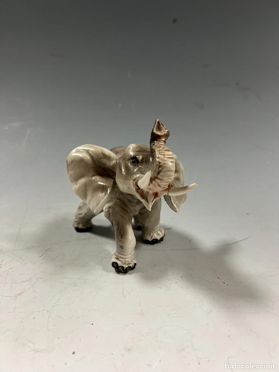 Antig&uuml;edades: ELEFANTE DE PORCELANA - Foto 3