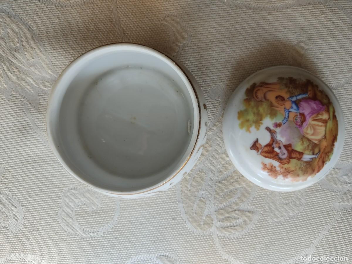 Antig&uuml;edades: Cajita porcelana - Foto 3