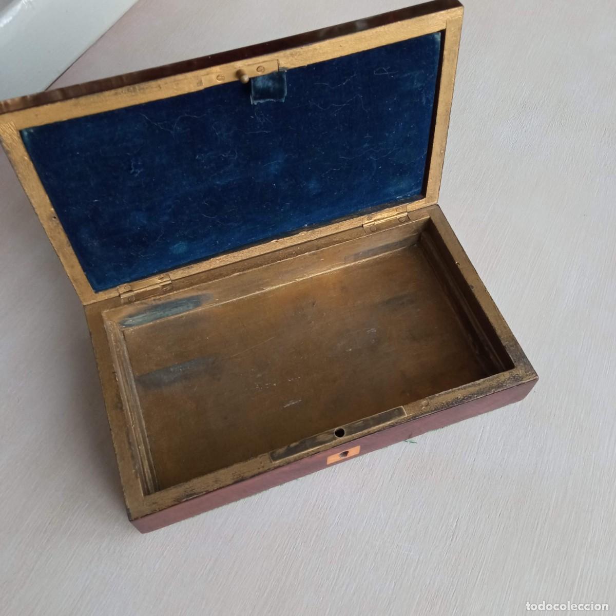 Antig&uuml;edades: Caja de madera de palosanto - Foto 3