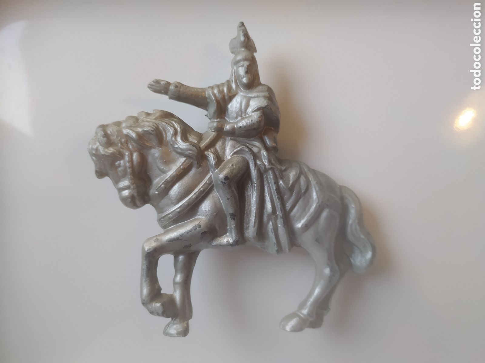 Antiques: Jaime I de Arag&oacute;n figura en hierro fundido