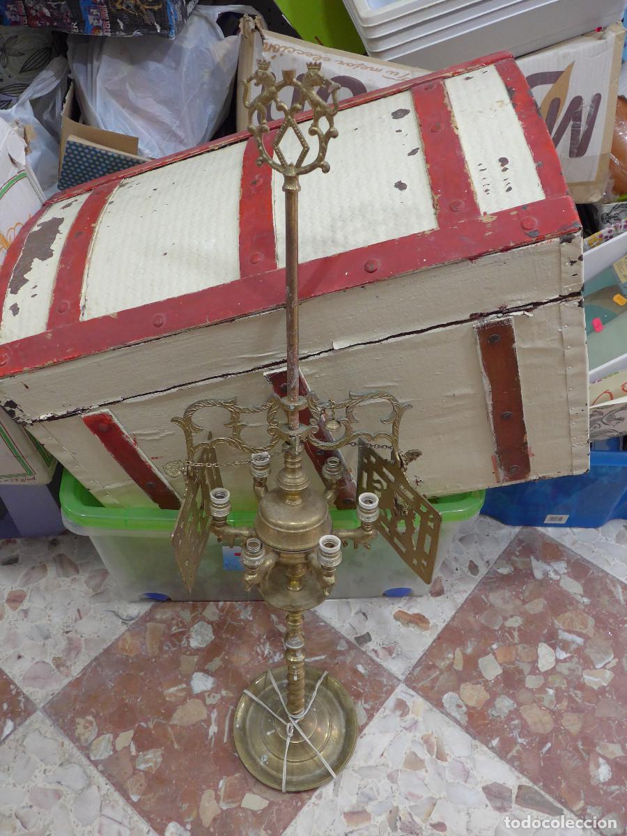 Antig&uuml;edades: LAMPARA DE ACEITE POSIBLEMENTE DE BRONCE - Foto 1