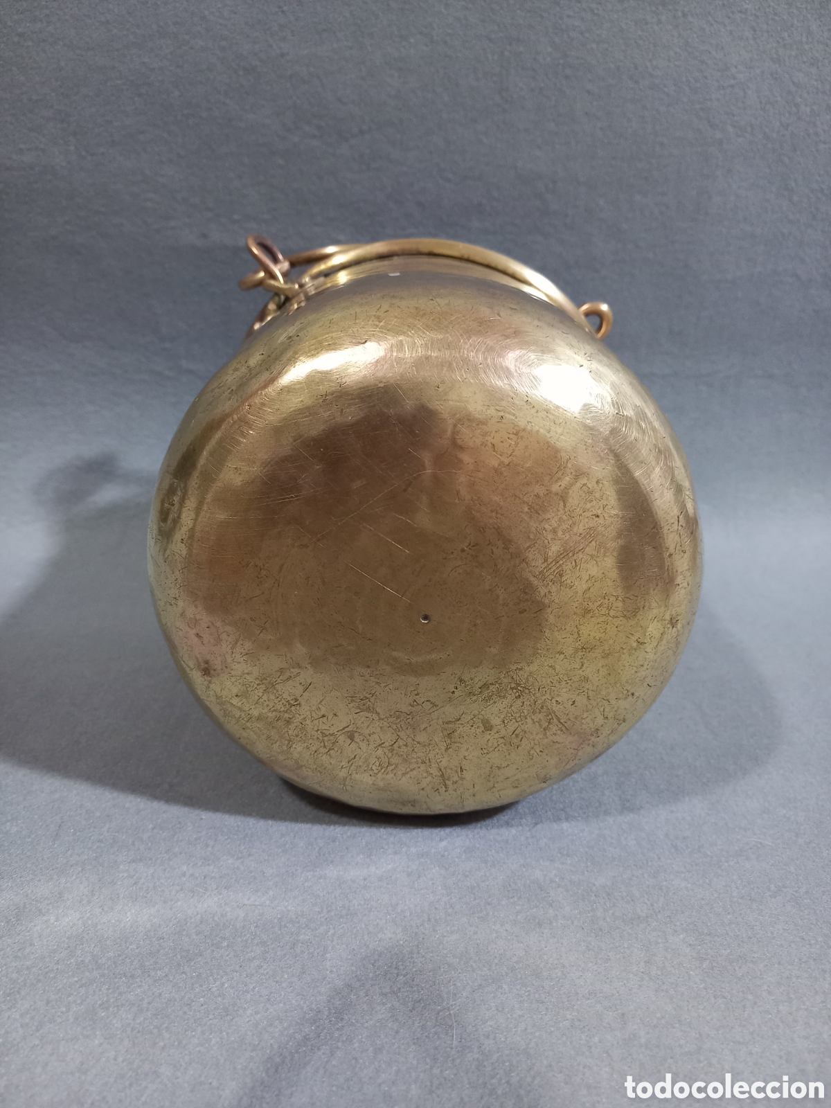 Antig&uuml;edades: Olla de bronce - Foto 4