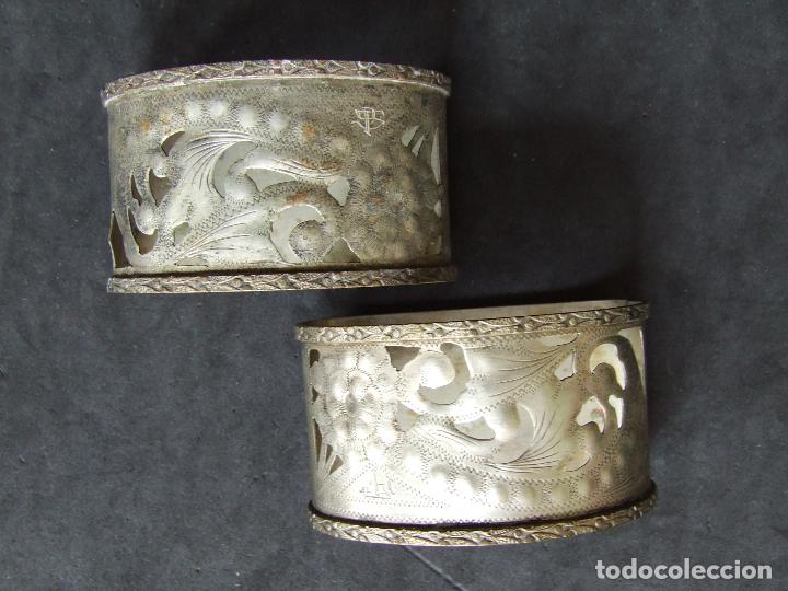 Antiques: JUEGO DOS ANTIGUOS SERVILLETEROS PLATEADOS A&Ntilde;OS 20-30