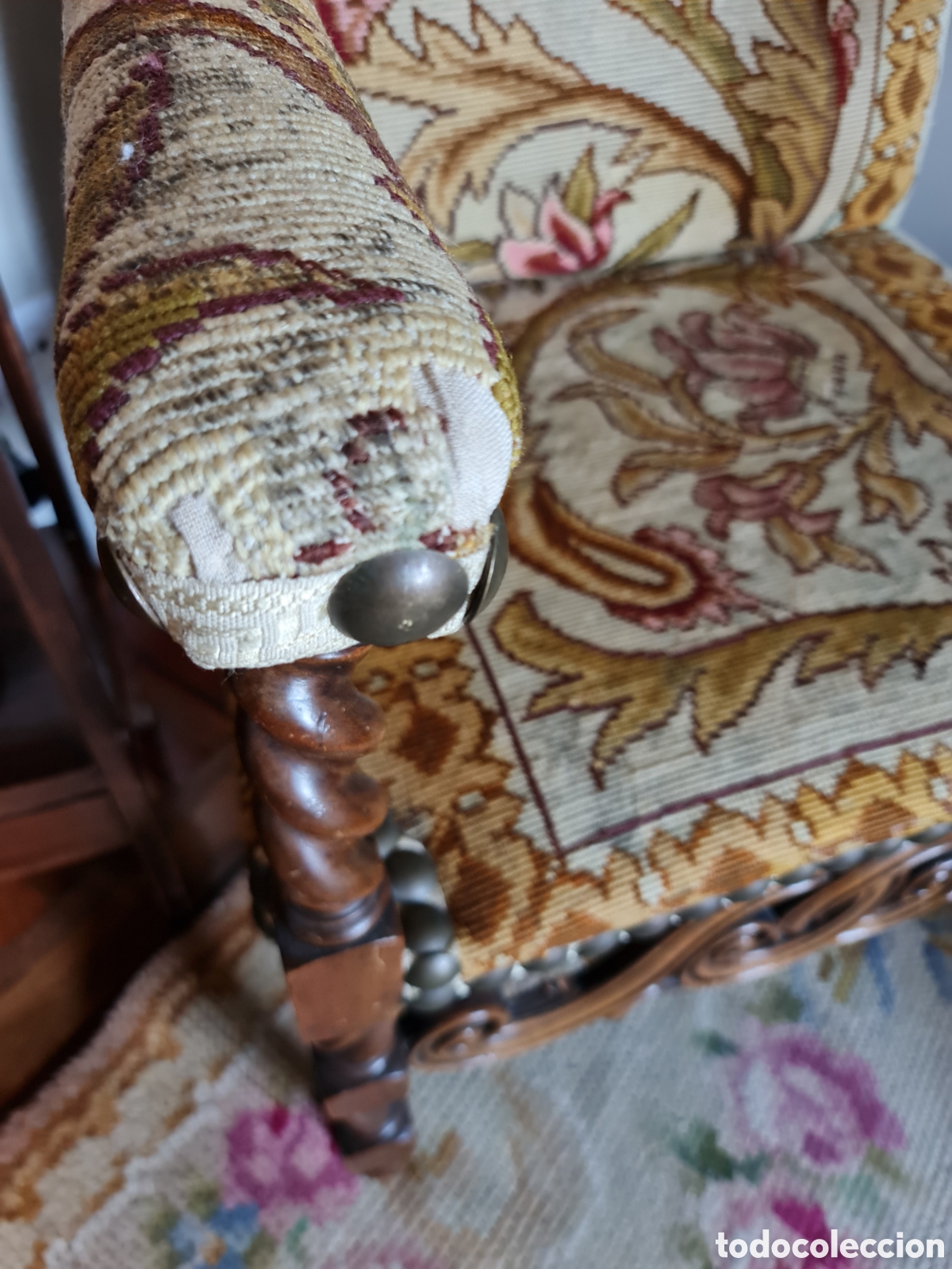 Antig&uuml;edades: Sill&oacute;n siglo XVII - Foto 4