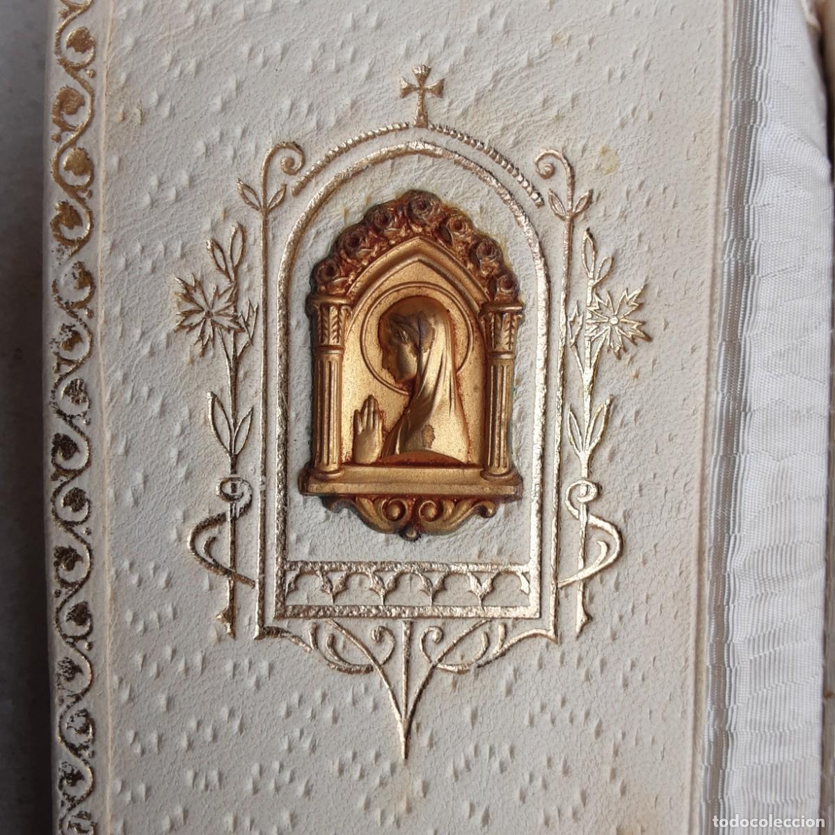 Antig&uuml;edades: Devocionario ramillete de flores divinas - Foto 3