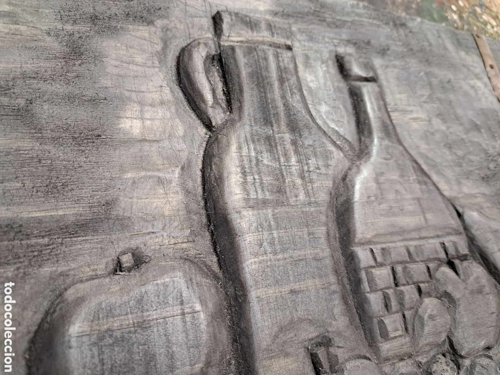 Antig&uuml;edades: Bodegon r&uacute;stico tallado en madera - Foto 3