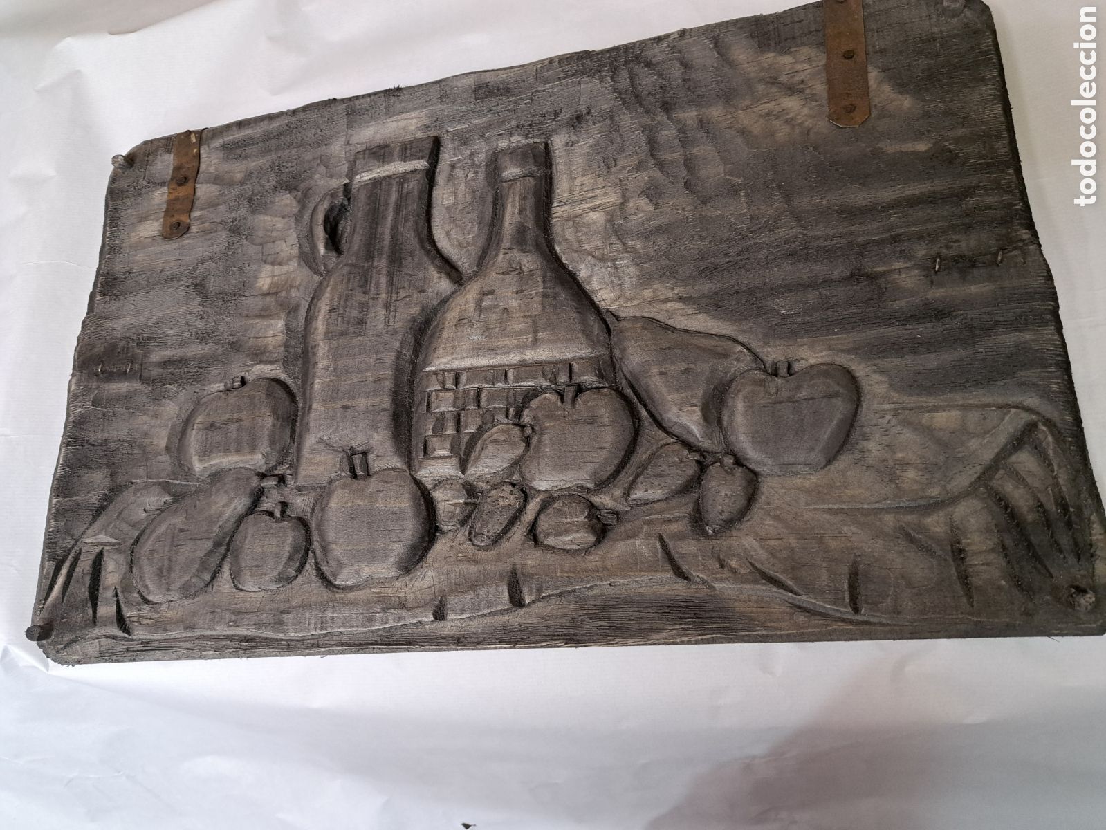 Antig&uuml;edades: Bodegon r&uacute;stico tallado en madera - Foto 2