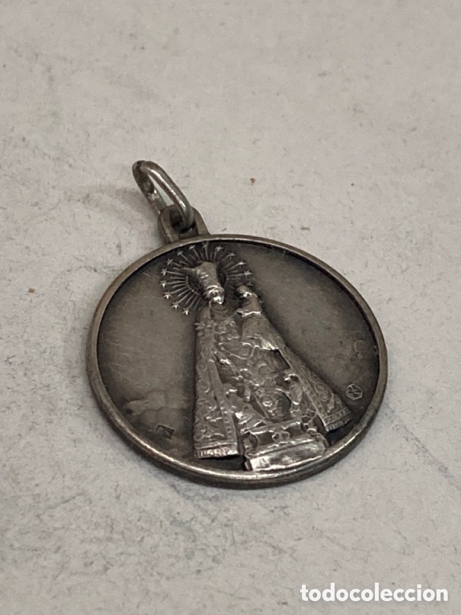 Antig&uuml;edades: Medalla de plata religiosa - Foto 1