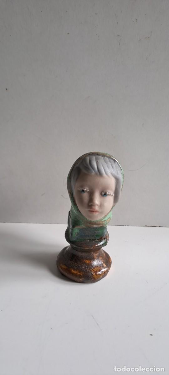 Antig&uuml;edades: Delicada y minuciosa figura de cabeza de porcelana firmado Ingl&eacute;s. Valencia