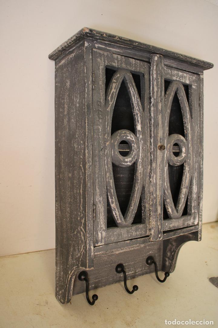 Antig&uuml;edades: armario repisa de pared - Foto 2