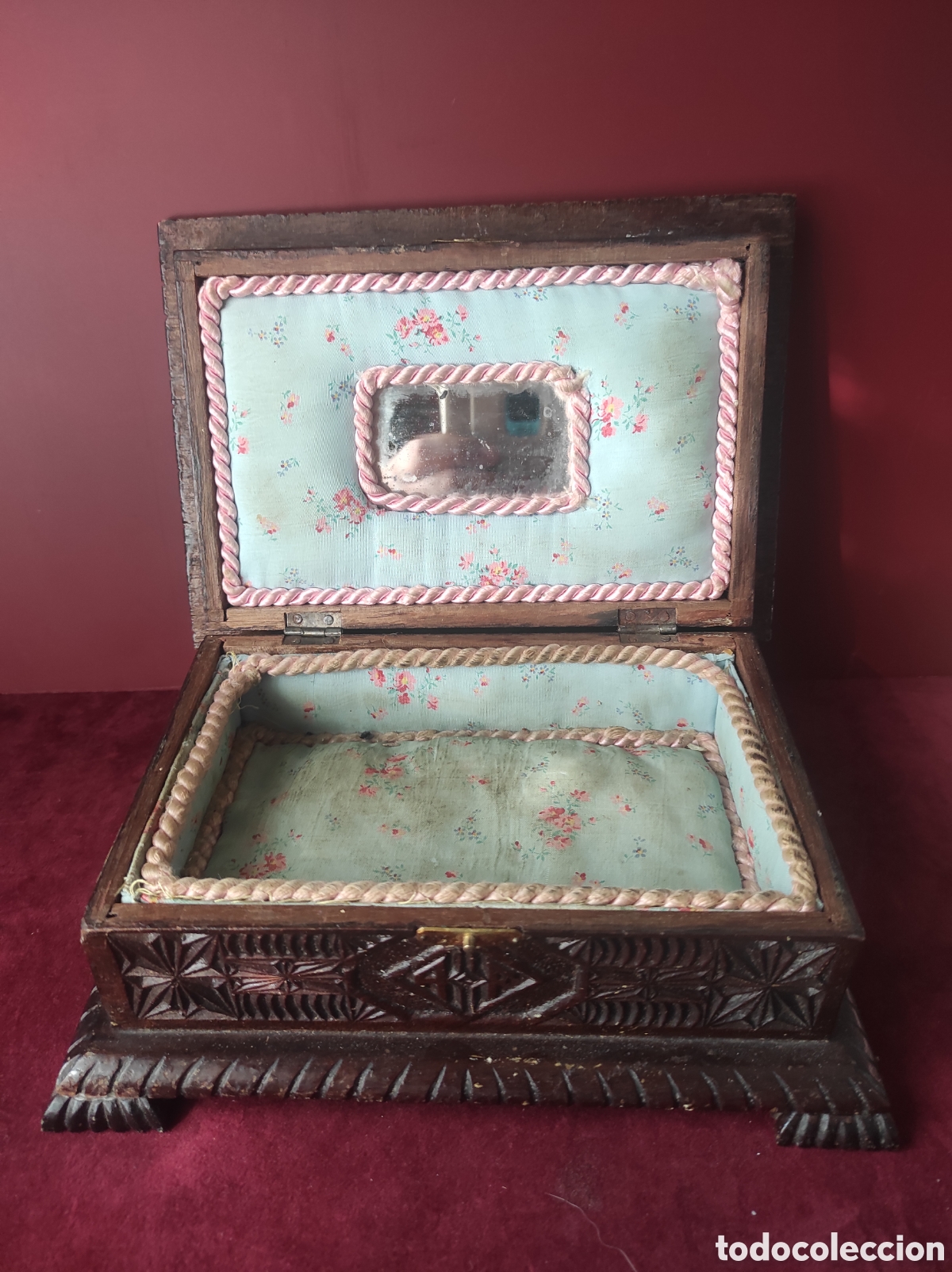 Antig&uuml;edades: Caja tallada madera antigua - Foto 7