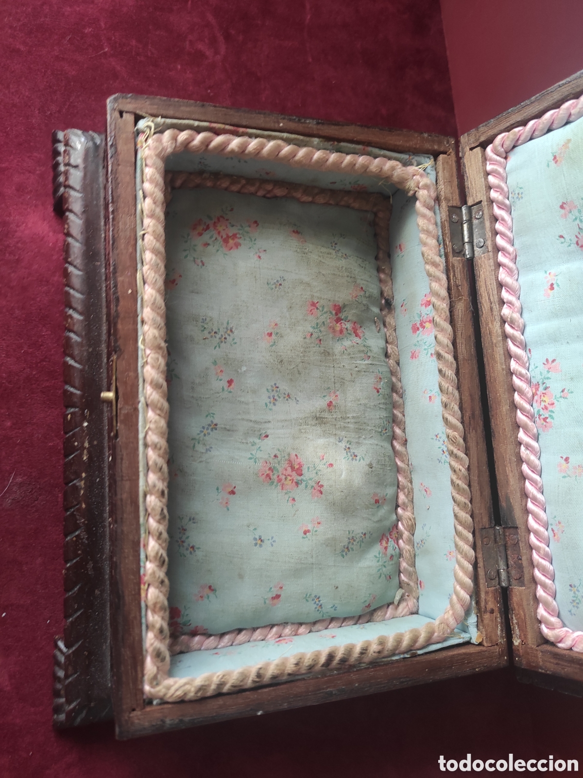 Antig&uuml;edades: Caja tallada madera antigua - Foto 9