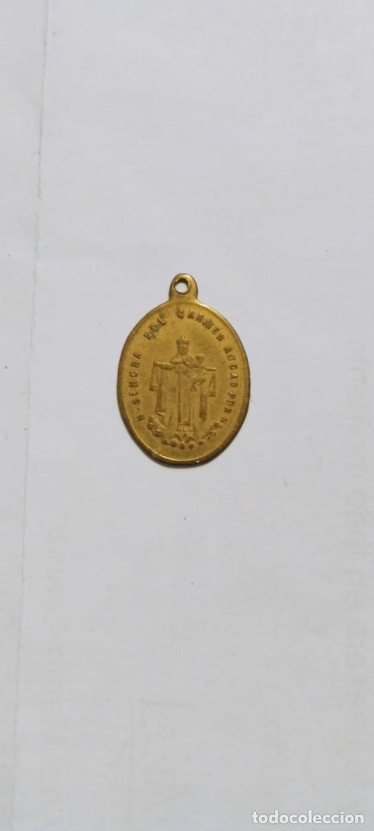 Antig&uuml;edades: MEDALLA DE NUESTRA SE&Ntilde;ORA DEL CARMEN DE 1,5 X 2 CMS. - Foto 1