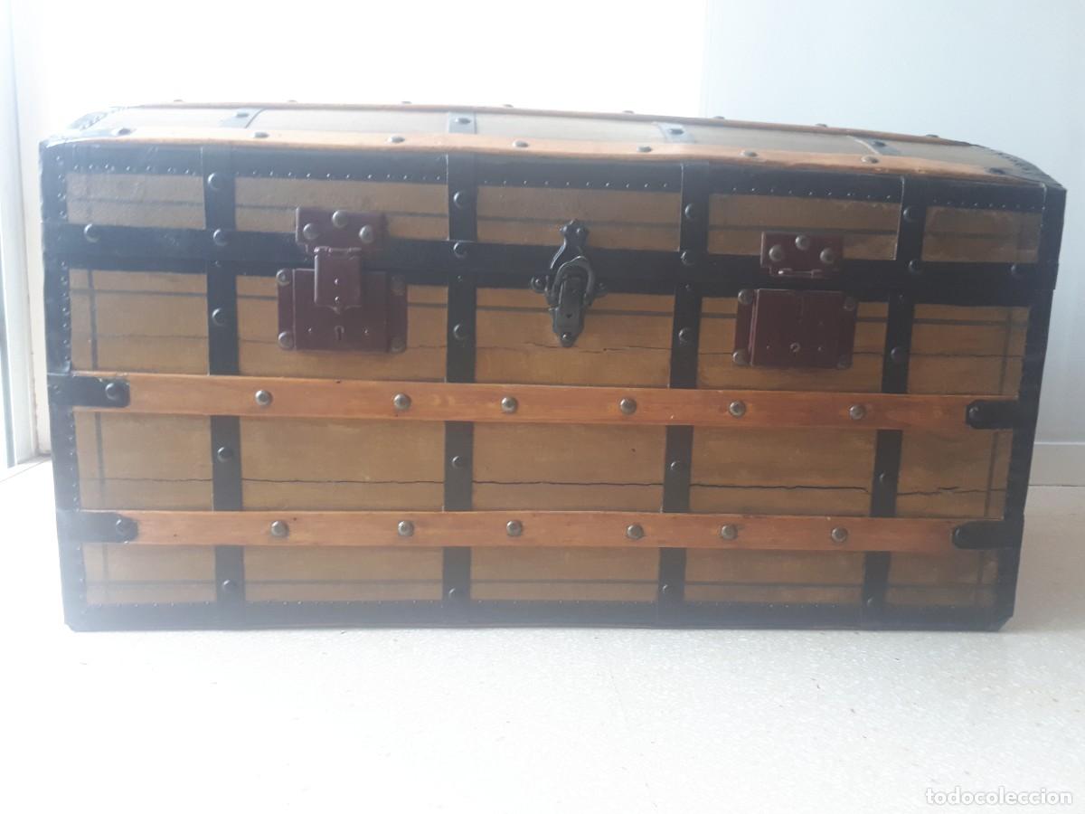Antig&uuml;edades: Ba&uacute;l antiguo de madera vintage - Foto 1