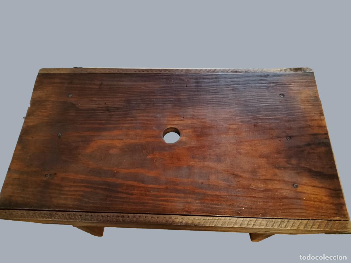 Antig&uuml;edades: Taburete madera antiguo - Foto 2