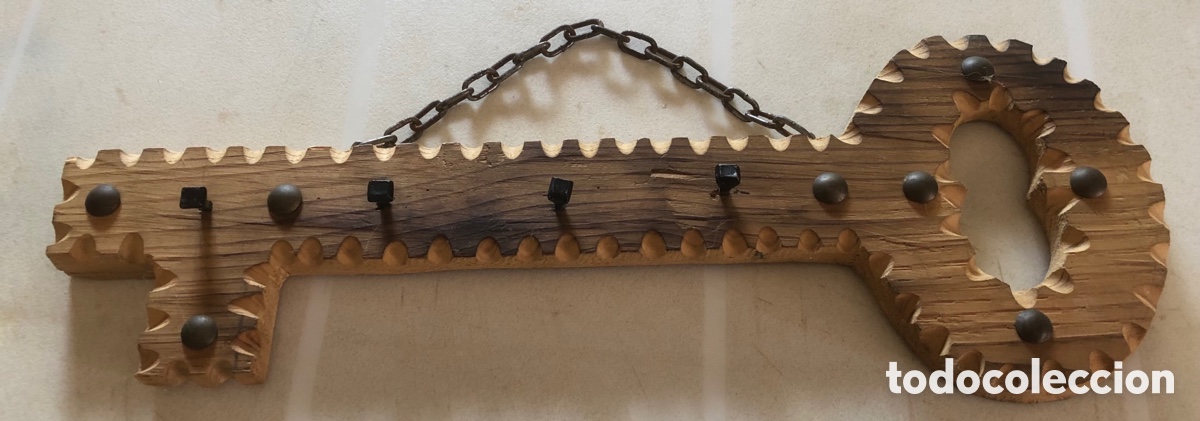 Antiques: ANTIGUO COLGADOR DE LLAVES