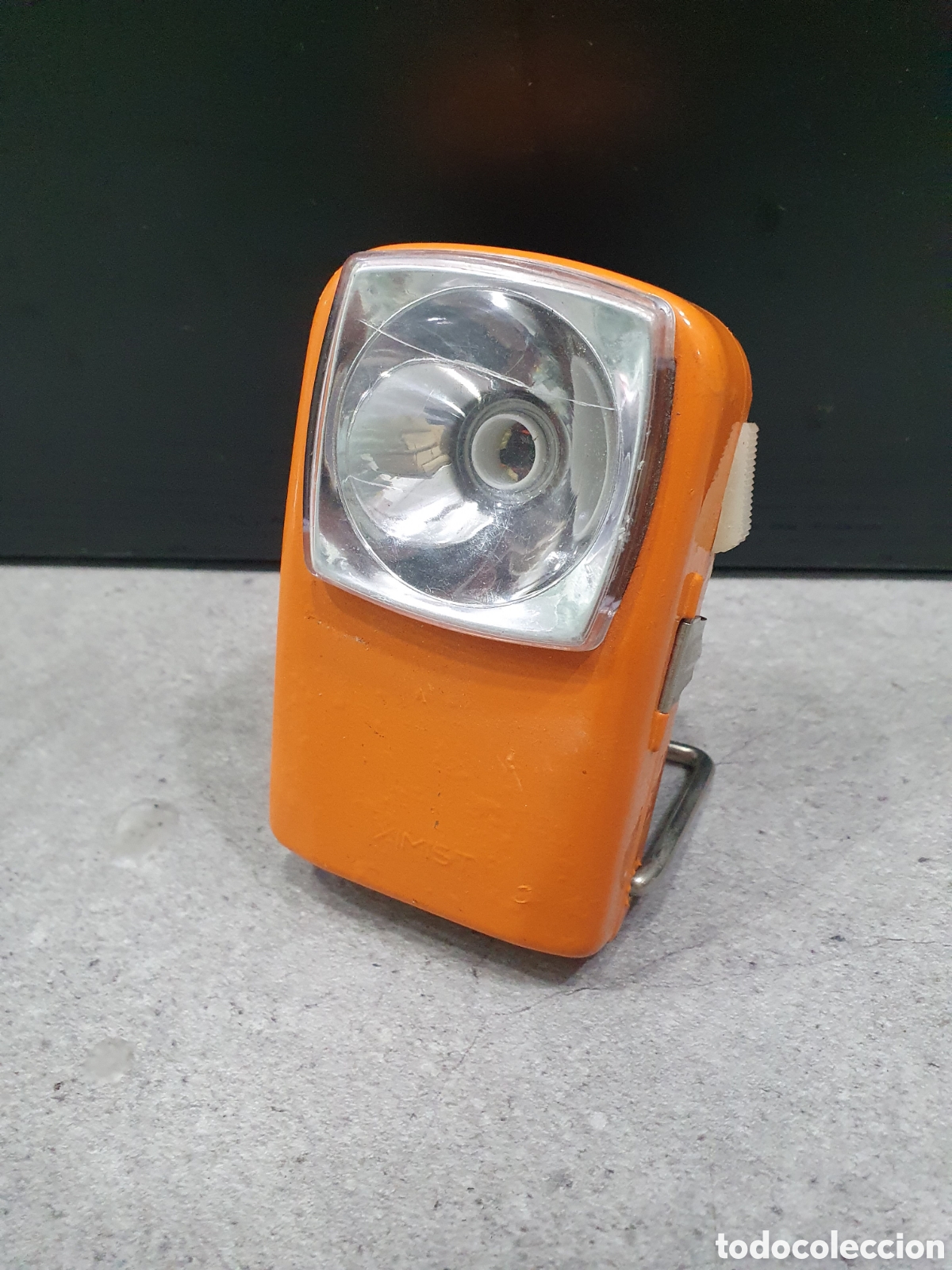 Antiguidades: Linterna vintage espa&ntilde;olaTximist. Naranja. Ver fotos. (L80)
