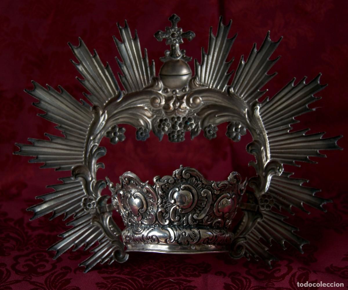 Antig&uuml;edades: Corona de plata con canasto de estilo rocalla. - Foto 6