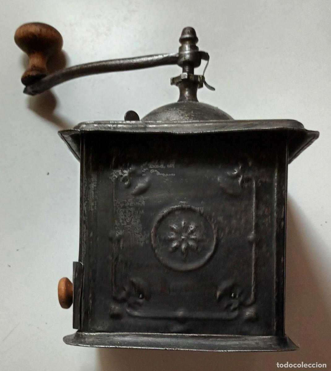 Antig&uuml;edades: ANTIGUO MOLINILLO DE CAF&Eacute; DE LAT&Oacute;N MARCA MUTZIG FRAMONT (BAS RHIN) - Foto 5