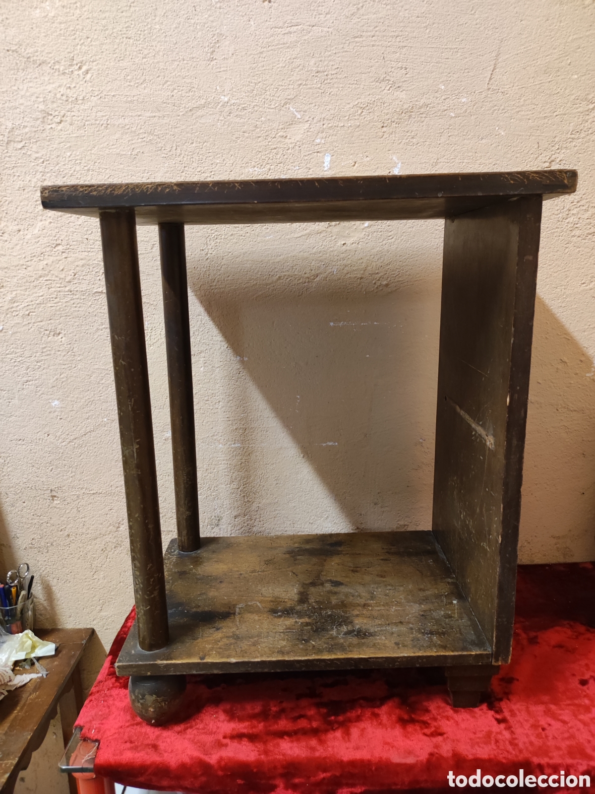 Antig&uuml;edades: Mesita auxiliar - Foto 1