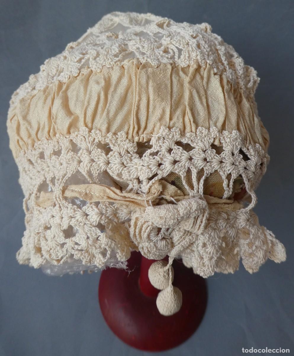 Antig&uuml;edades: ANTIGUO GORRO.DE ENCAJE Y SEDA PPIO.S.XX - Foto 4