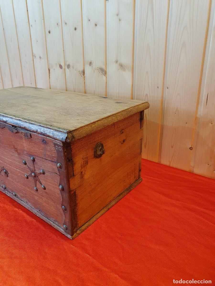 Antig&uuml;edades: - Arca cofre antiguo - Foto 6