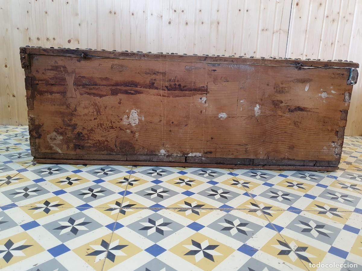 Antig&uuml;edades: ANTIGUO BAUL CON HERRAJES DE FORJA - Foto 8