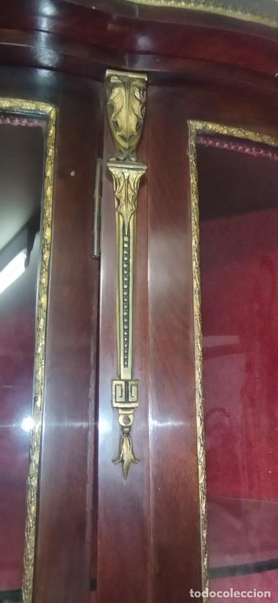 Antig&uuml;edades: Vitrina caoba - Foto 6