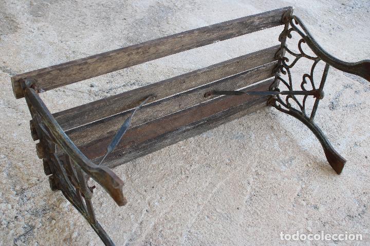 Antig&uuml;edades: mesa de hierro fundido - Foto 2