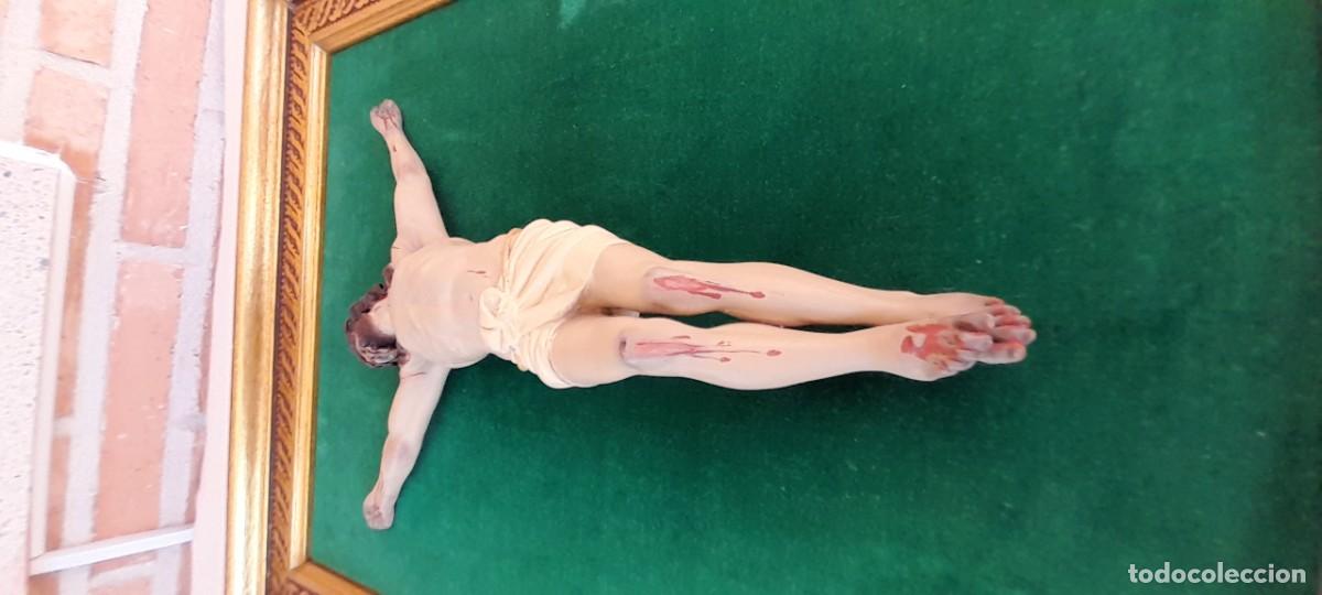 Antig&uuml;edades: CRISTO CRUCIFICADO EN CUADRO - Foto 15