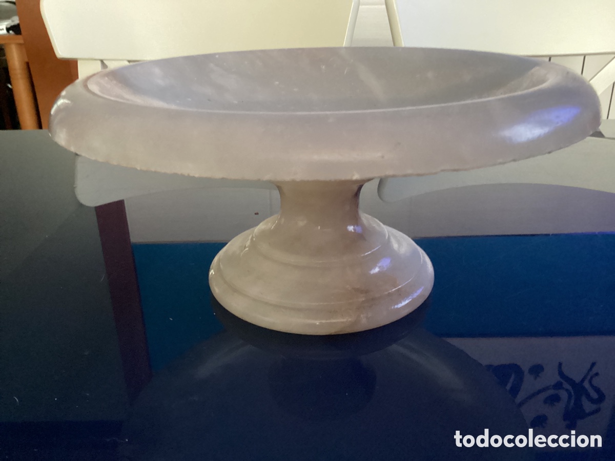 Antig&uuml;edades: Centro de mesa con pie de alabastro - Foto 1