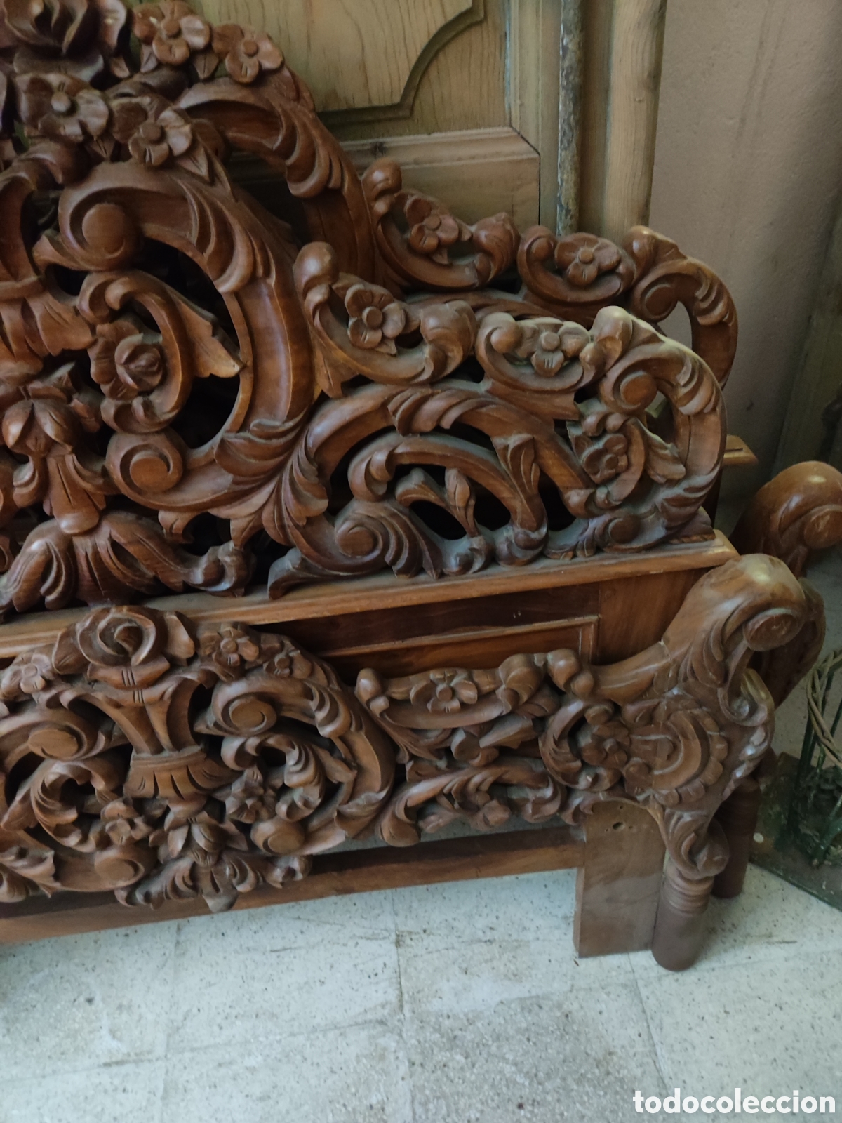 Antig&uuml;edades: Cama tallada - Foto 8