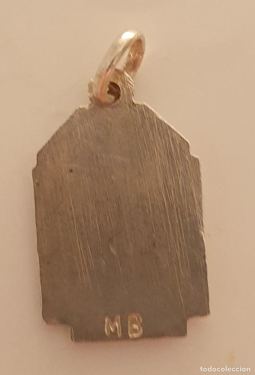 Antig&uuml;edades: medalla de plata de ley virgen - Foto 2