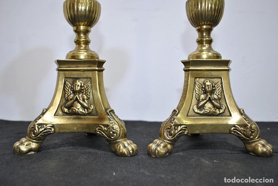 Antig&uuml;edades: PAREJA DE HACHEROS DE BRONCE DORADO - Foto 7