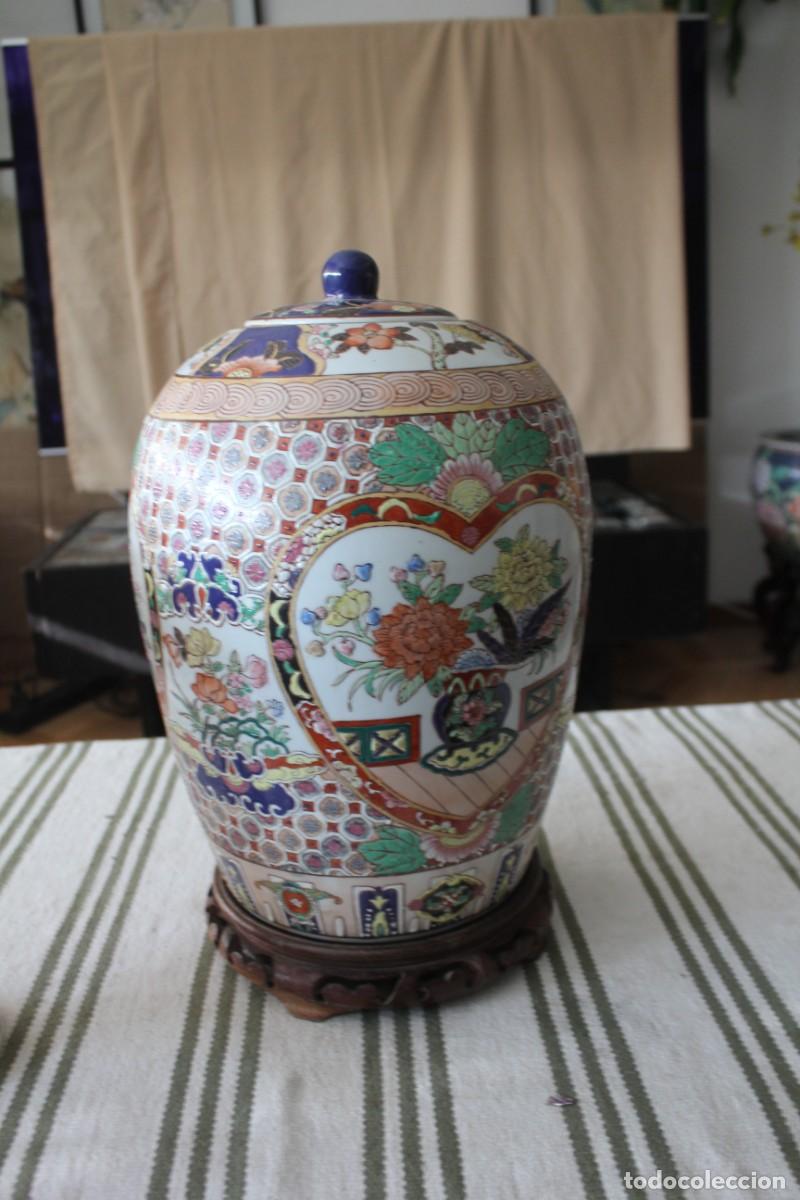 Antig&uuml;edades: Jarr&oacute;n porcelana con tapa - Foto 2