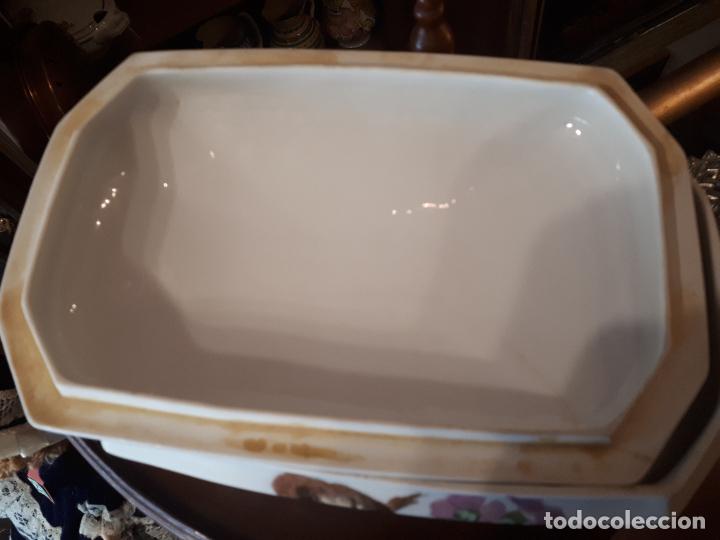 Antig&uuml;edades: Sopera de porcelana, siglo XIX. - Foto 4