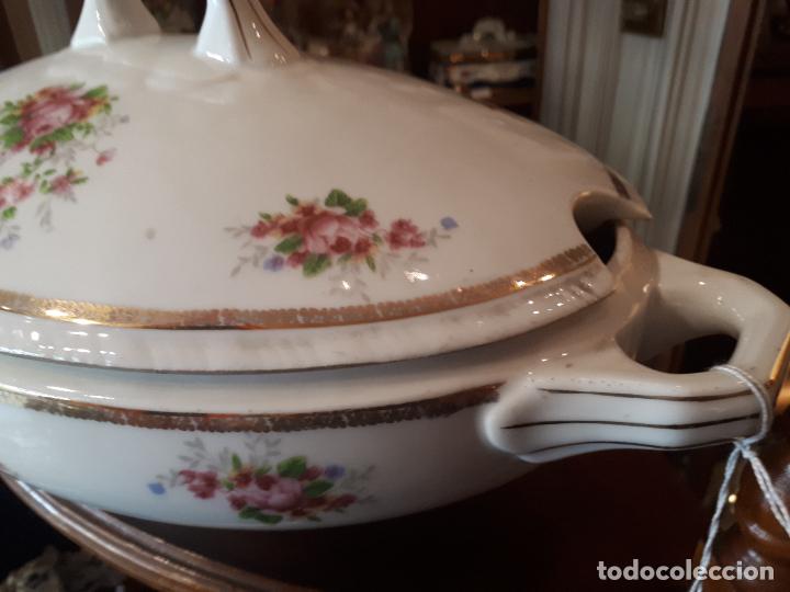 Antig&uuml;edades: Sopera de porcelana de Santa Clara, Vigo. - Foto 3