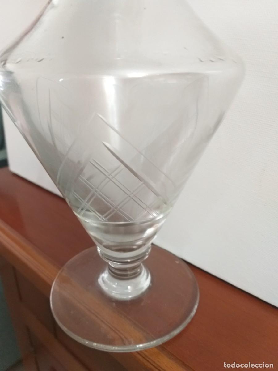 Antig&uuml;edades: antigua licorera cristal tallado - Foto 3