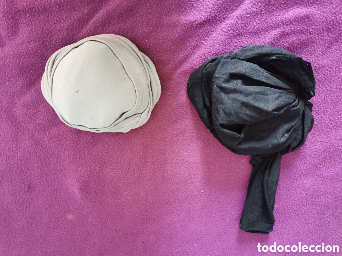 Antig&uuml;edades: Dos gorros de &eacute;poca - Foto 1