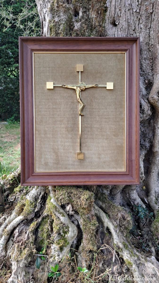 Antig&uuml;edades: Cuadro con Cruz Jesucristo de Dali - Foto 4