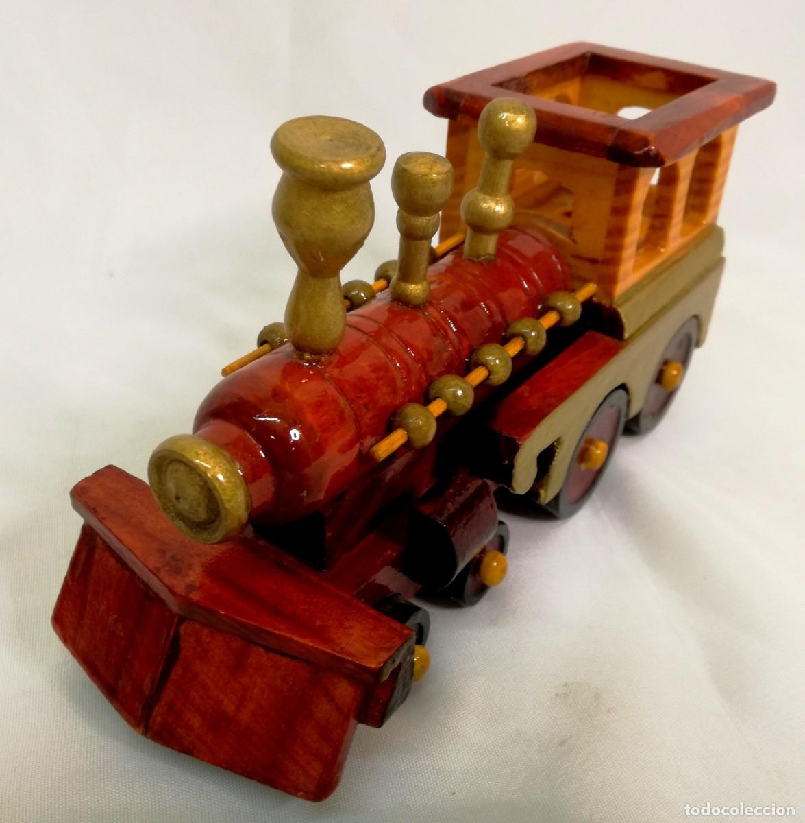 Antig&uuml;edades: LOCOMOTORA DE MADERA DECORACI&Oacute;N - Foto 2